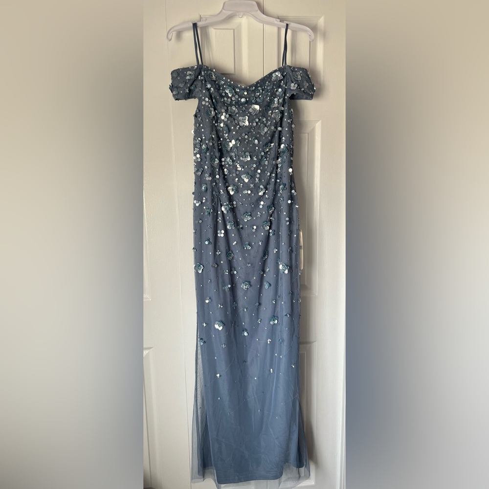 NWT - Adrianna Papell Dress Vintage Blue